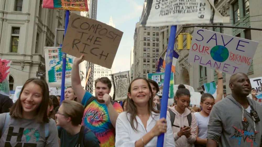 Bigger Than Us - Un mondo insieme