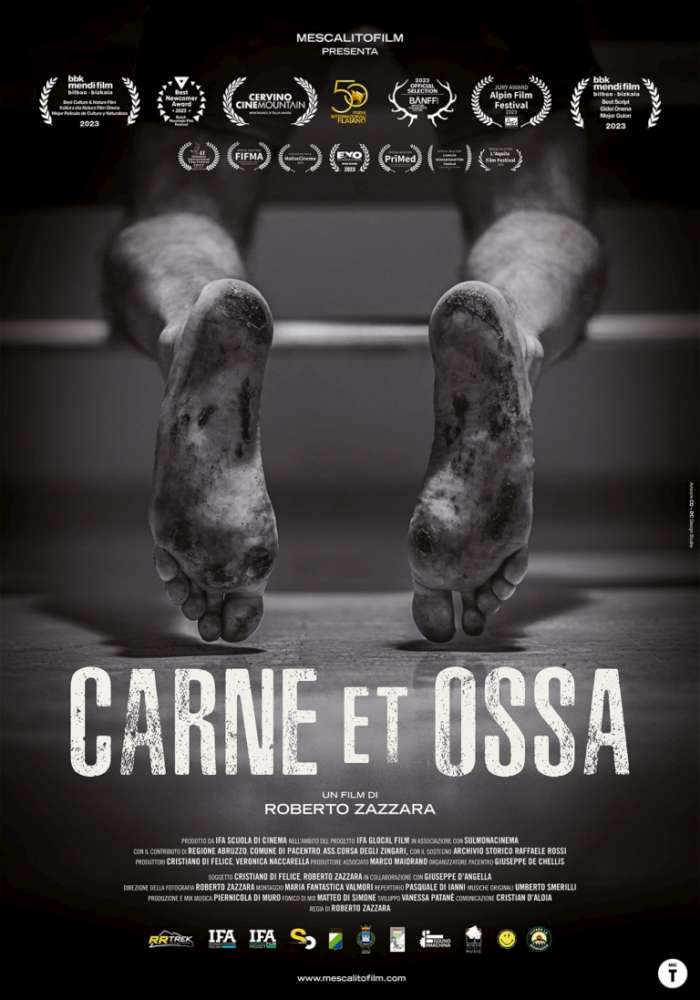 Carne et ossa