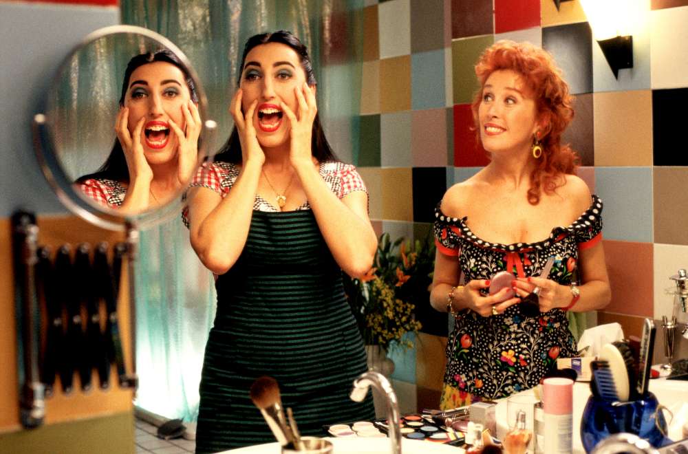 Kika - Un corpo in prestito (versione restaurata)