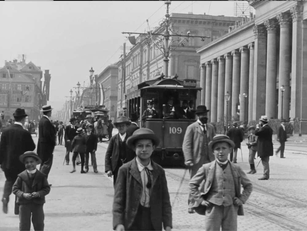 Lumière! L'avventura del cinema