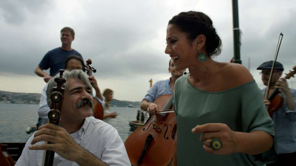 Yo Yo Ma e i musicisti della via della seta